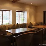 Warwickshire Park Hotel Kenilworth By Belvilla 