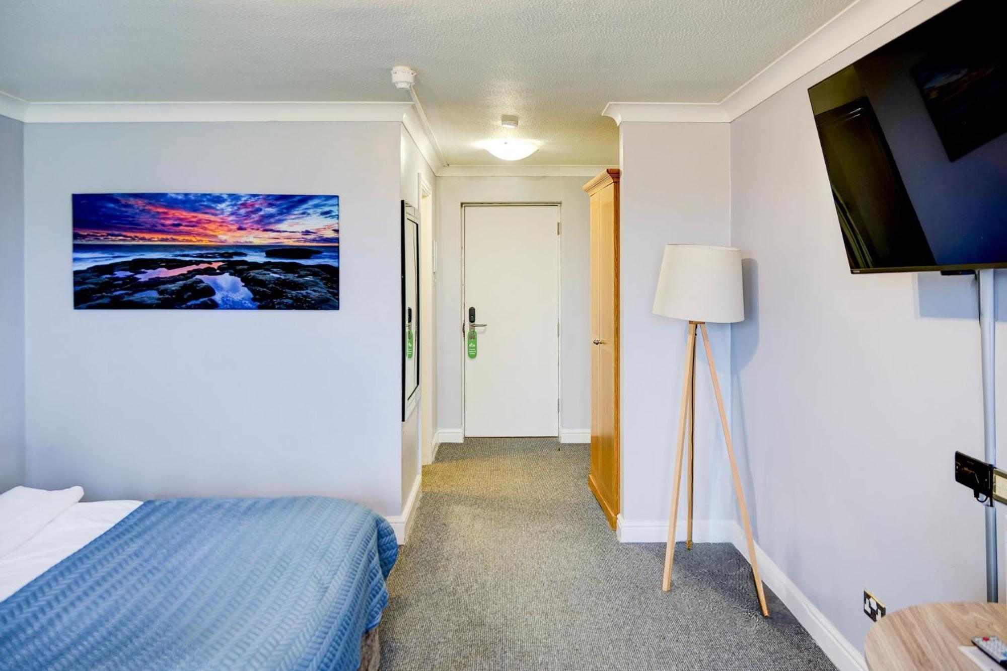 Отель Warwickshire Park Kenilworth By Belvilla 4*